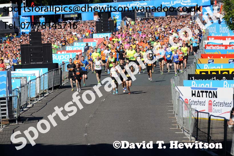 Start of the mens 2014 BUPA Great North Run. Photo: David T. Hewitson/Sports for All Pics